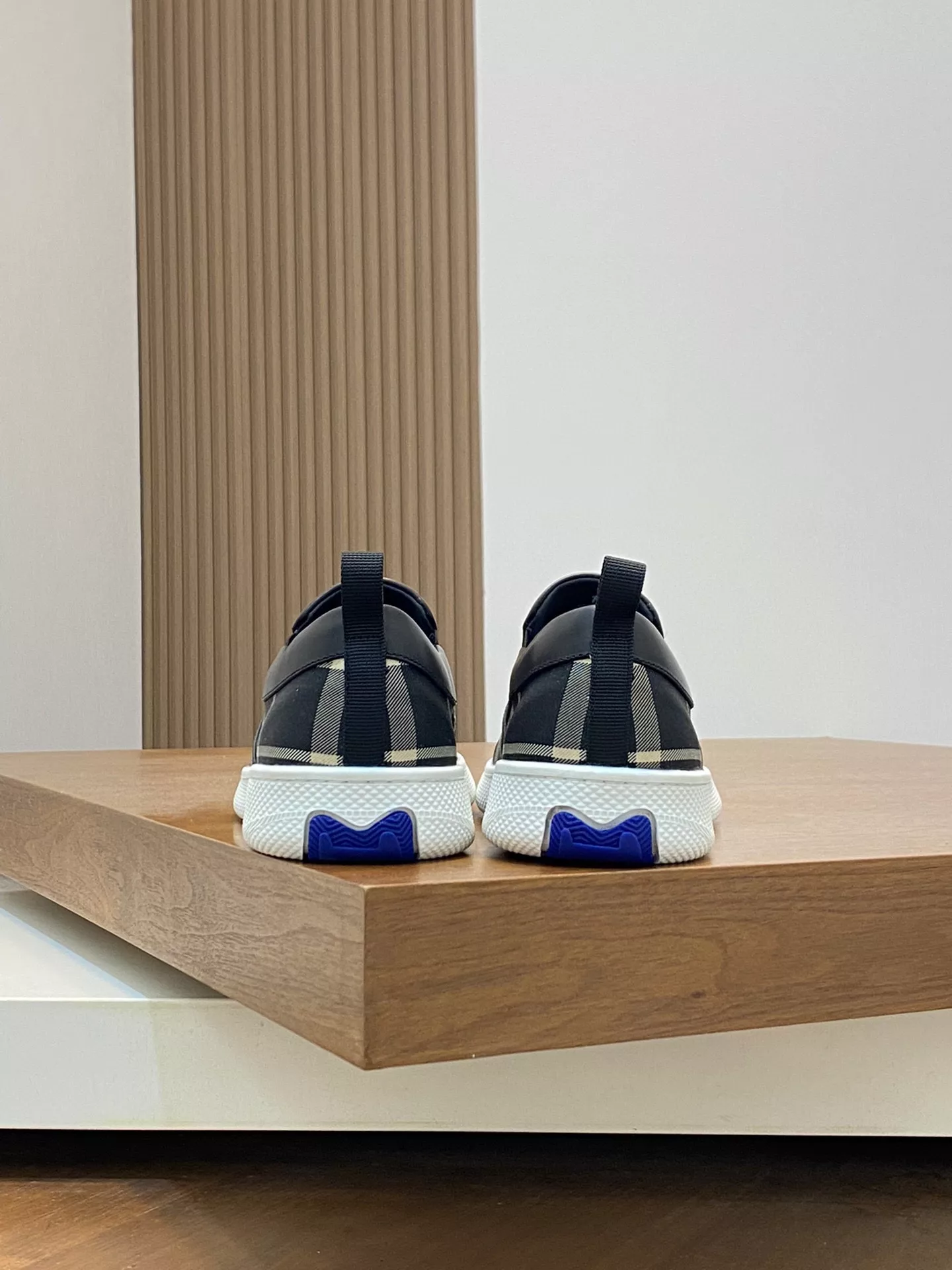 Unique 6368 Burberry Casual Shoes For Men