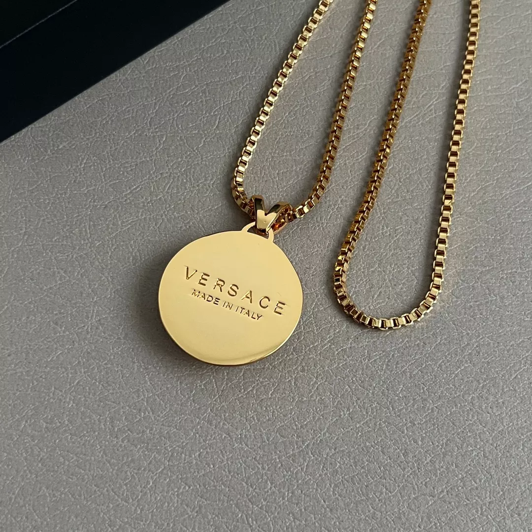 Unique 6504 Versace Necklaces