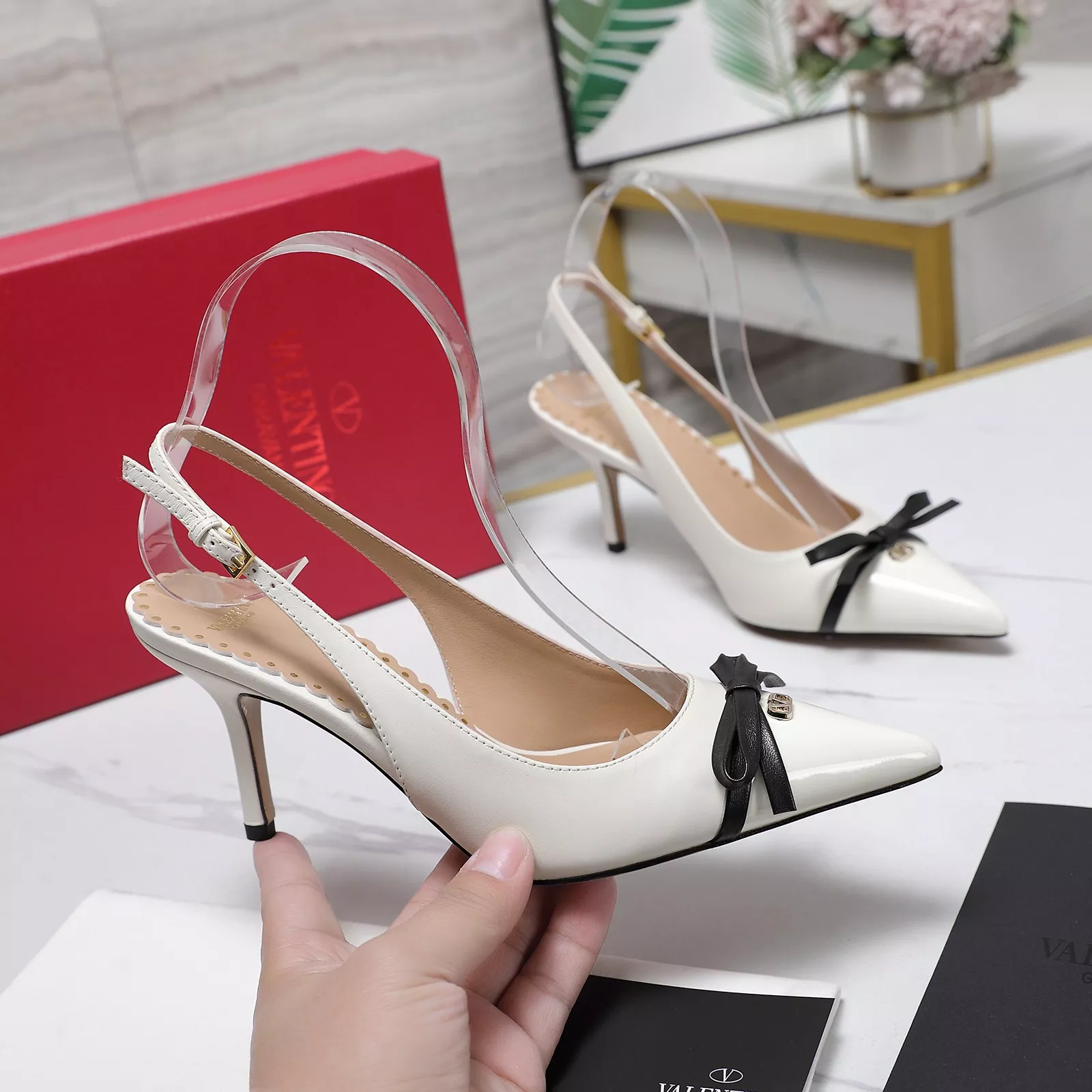 Unique 6604 Valentino Sandal For Women