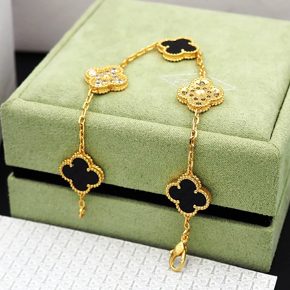 Unique 6607 Van Cleef & Arpels Bracelets For Women