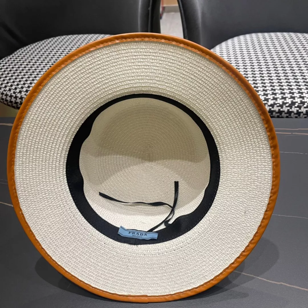 Unique 6662 Prada Caps