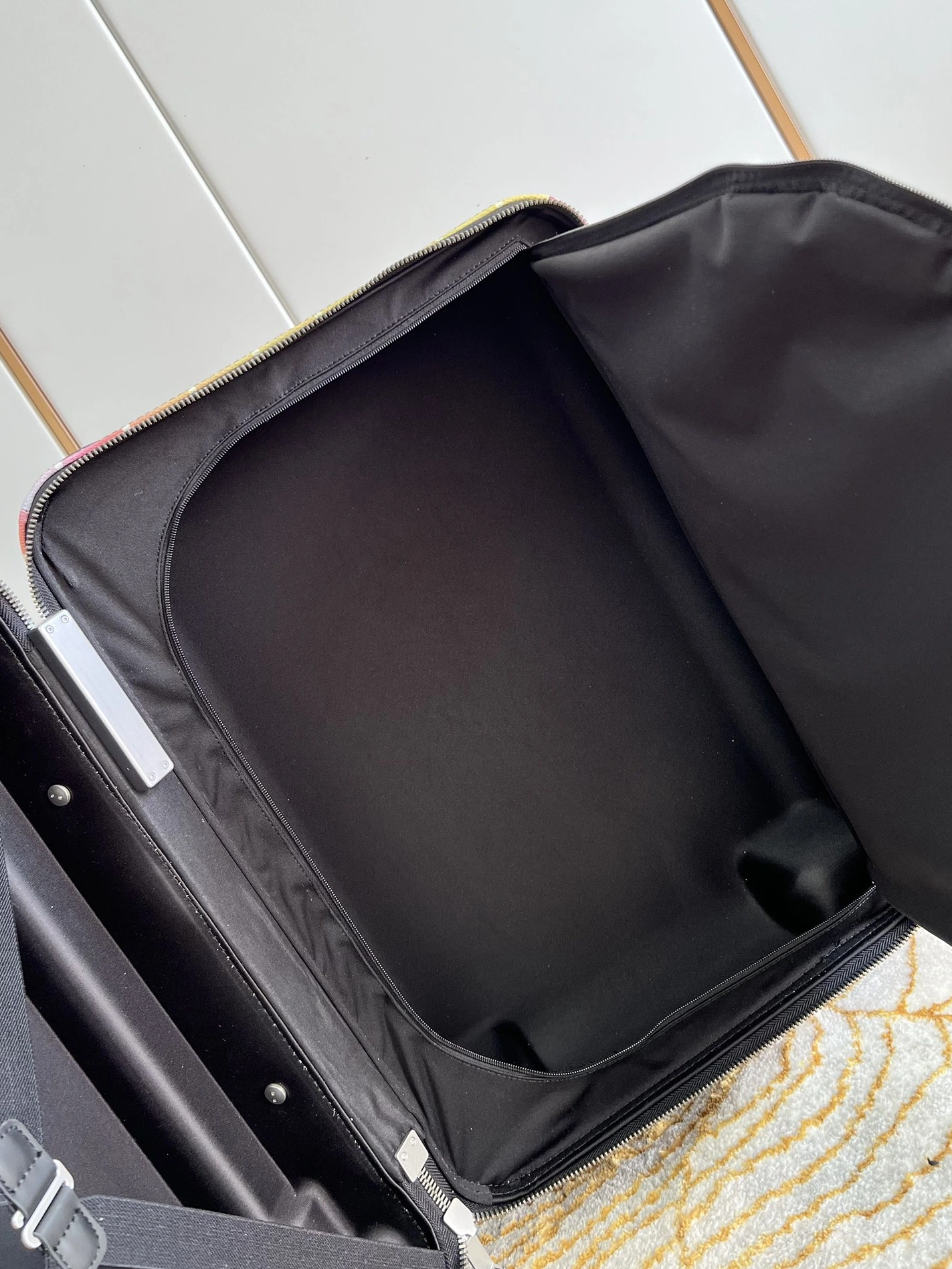 Unique 6706 Louis Vuitton Luggage
