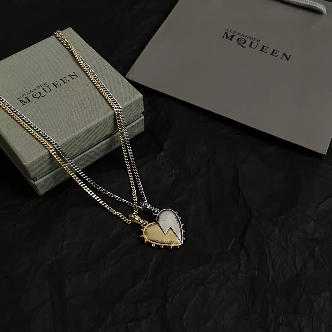 Unique 6737 Alexander McQueen Necklaces