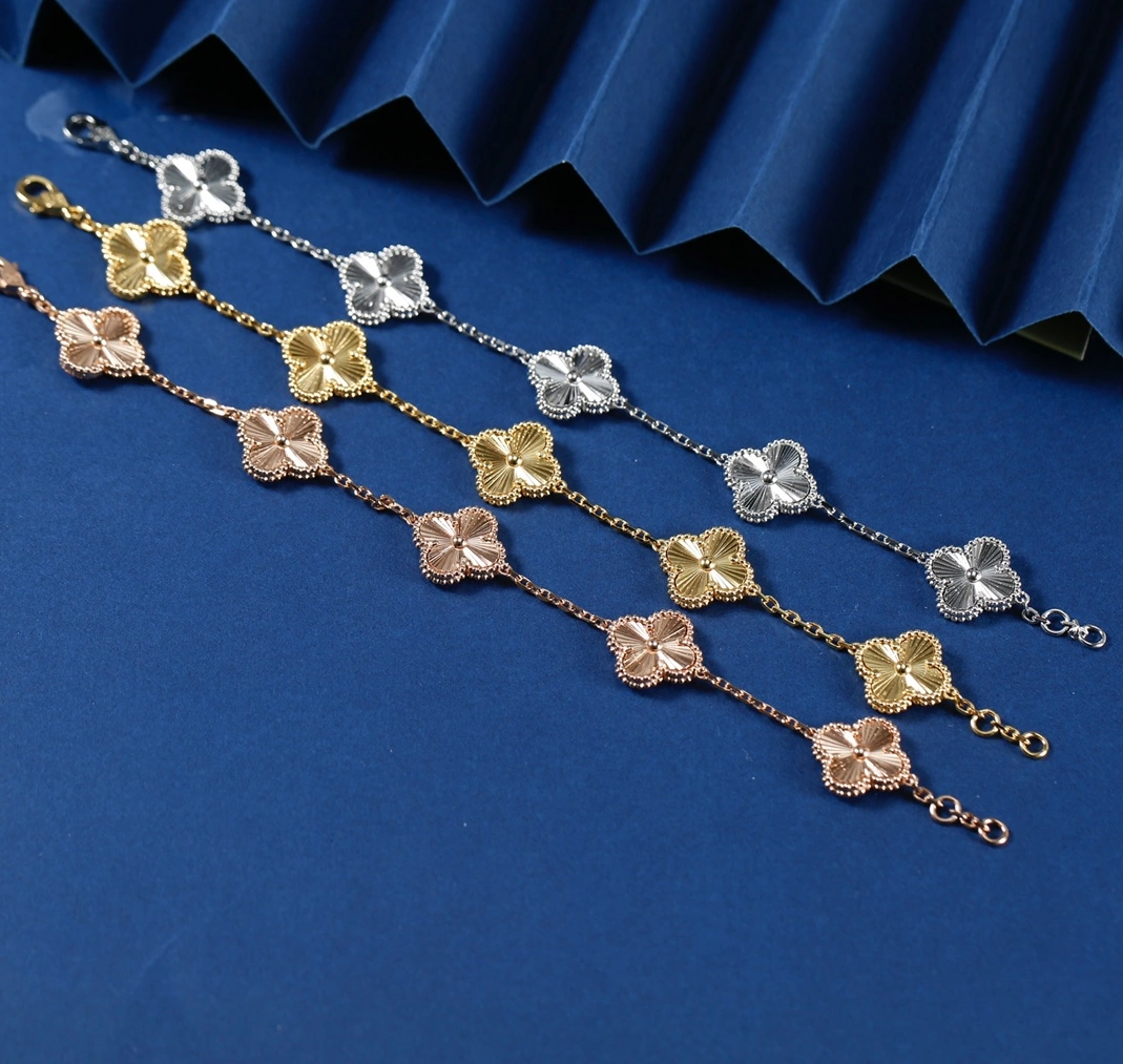 Unique 7178 Van Cleef & Arpels Bracelet For Women