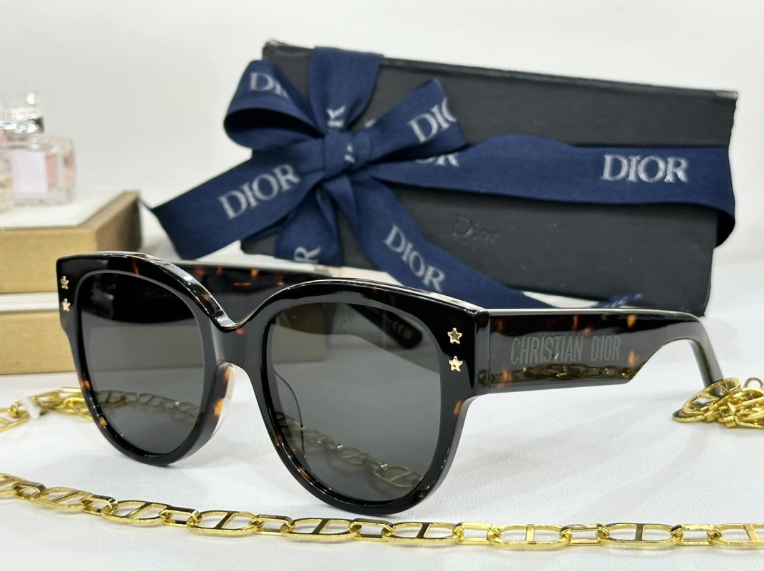 Unique 7253 Christian Dior AAA Quality Sunglasses