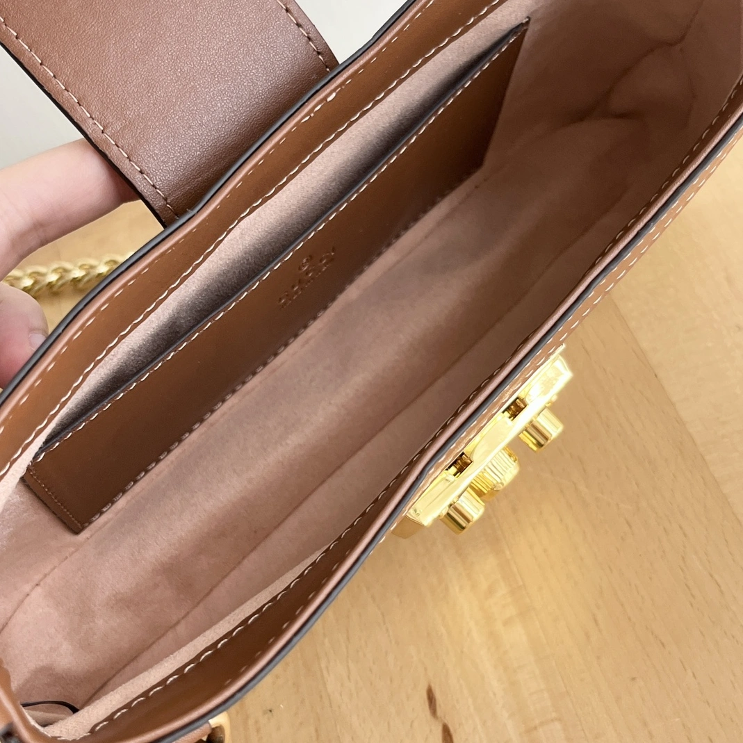 Unique 7311 Gucci AAA Quality Shoulder Bags For Women