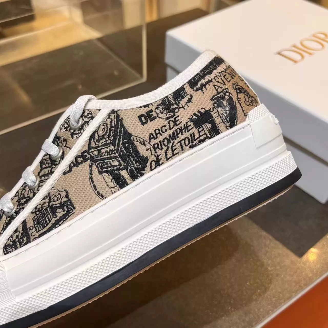 Unique 7338 Christian Dior Casual Shoes For Women