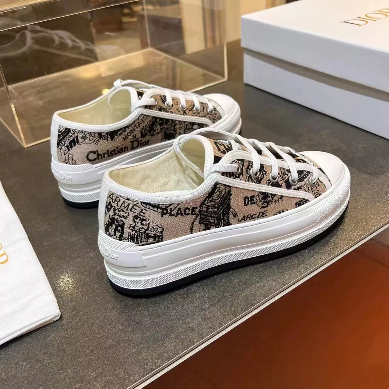 Unique 7338 Christian Dior Casual Shoes For Women