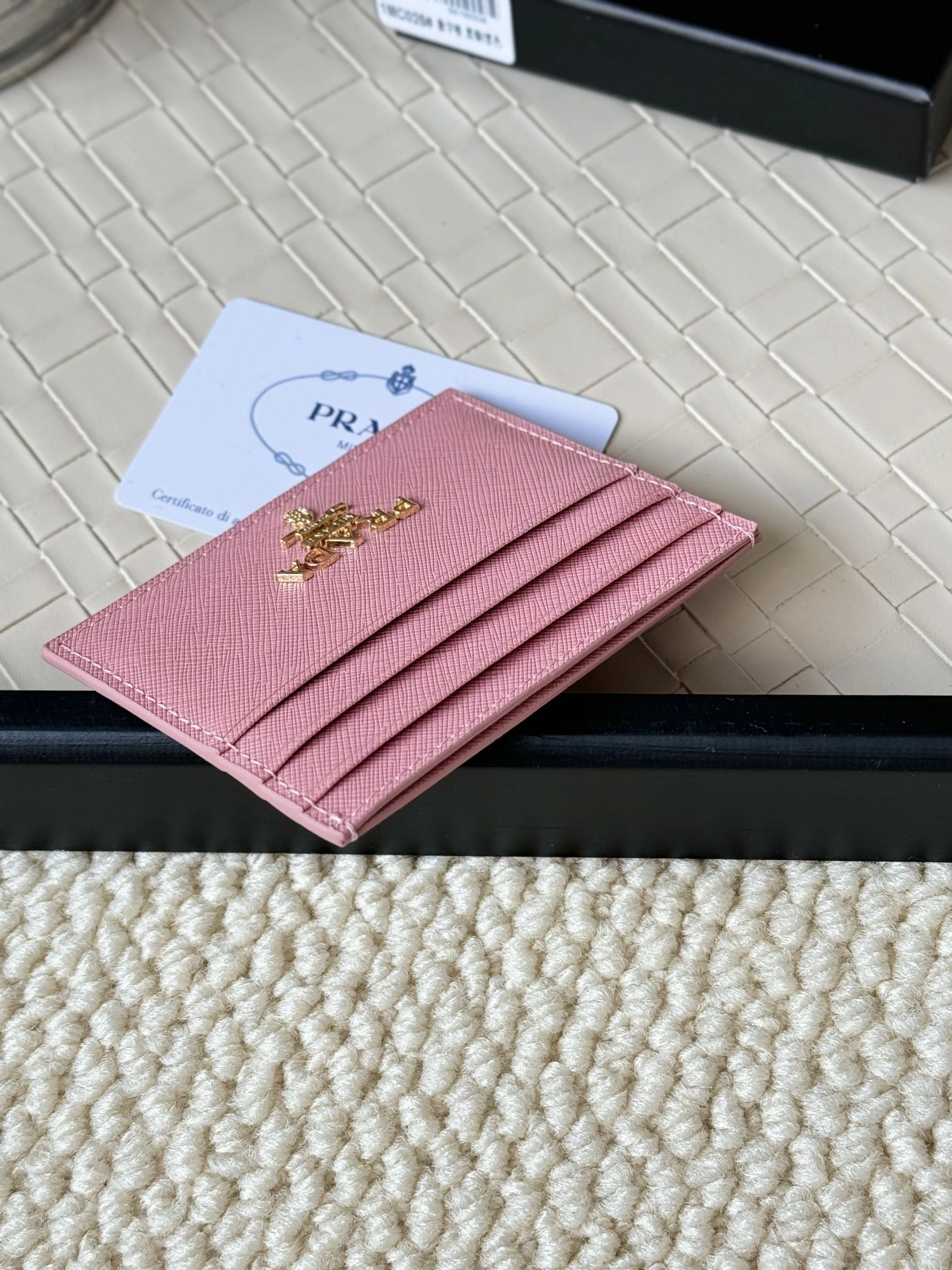 Unique 7342 Prada Card Case