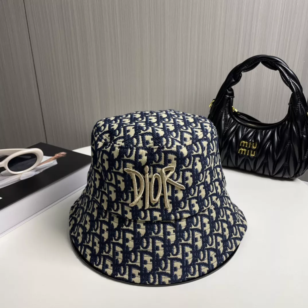 Unique 7386 Christian Dior Caps
