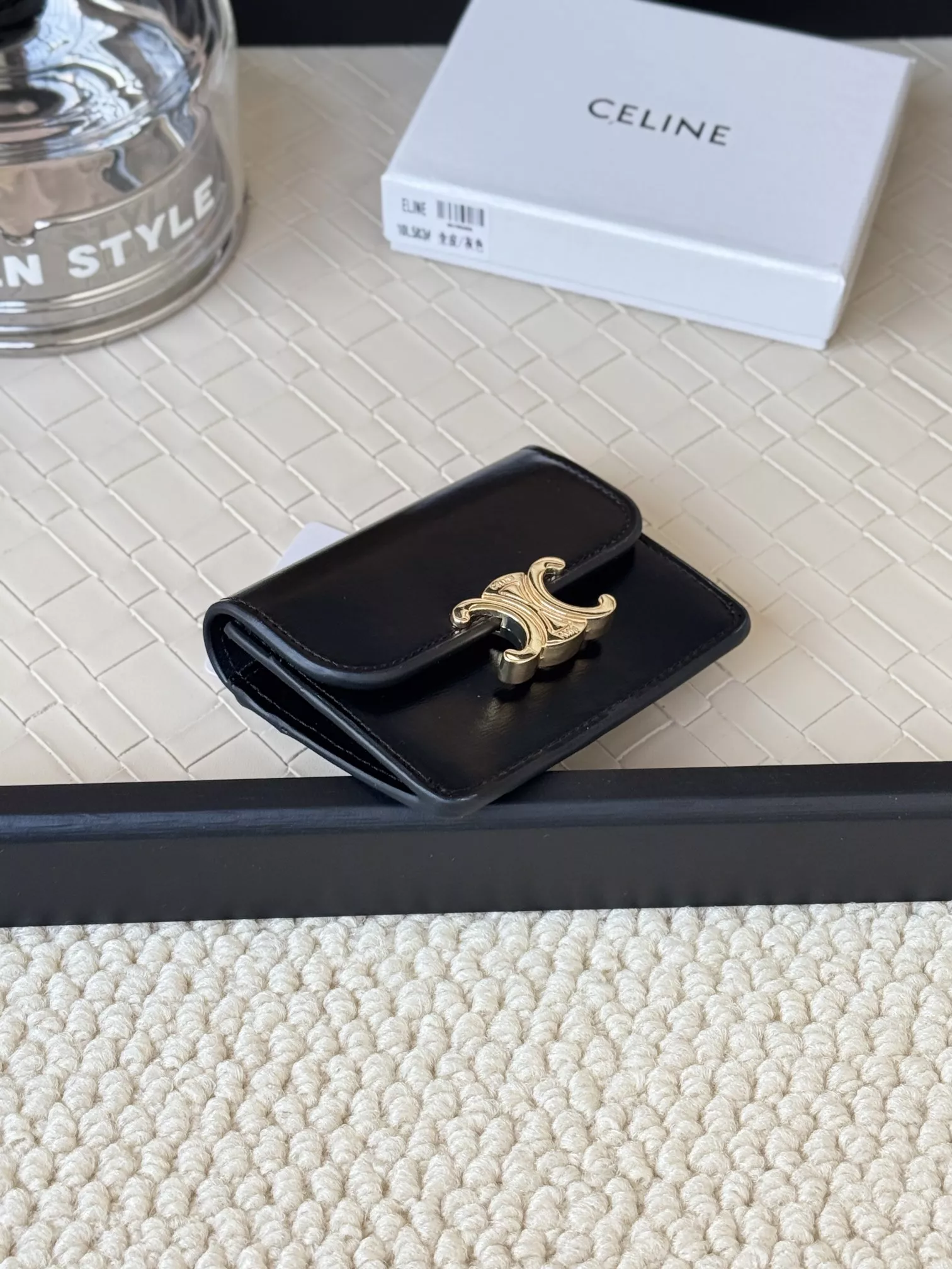 Unique 7499 Celine Card Case