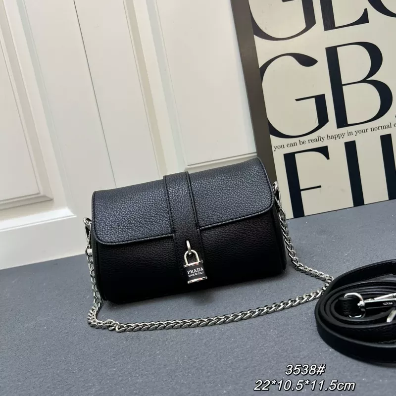 Unique 7529 Prada AAA Quality Shoulder Bags For Women