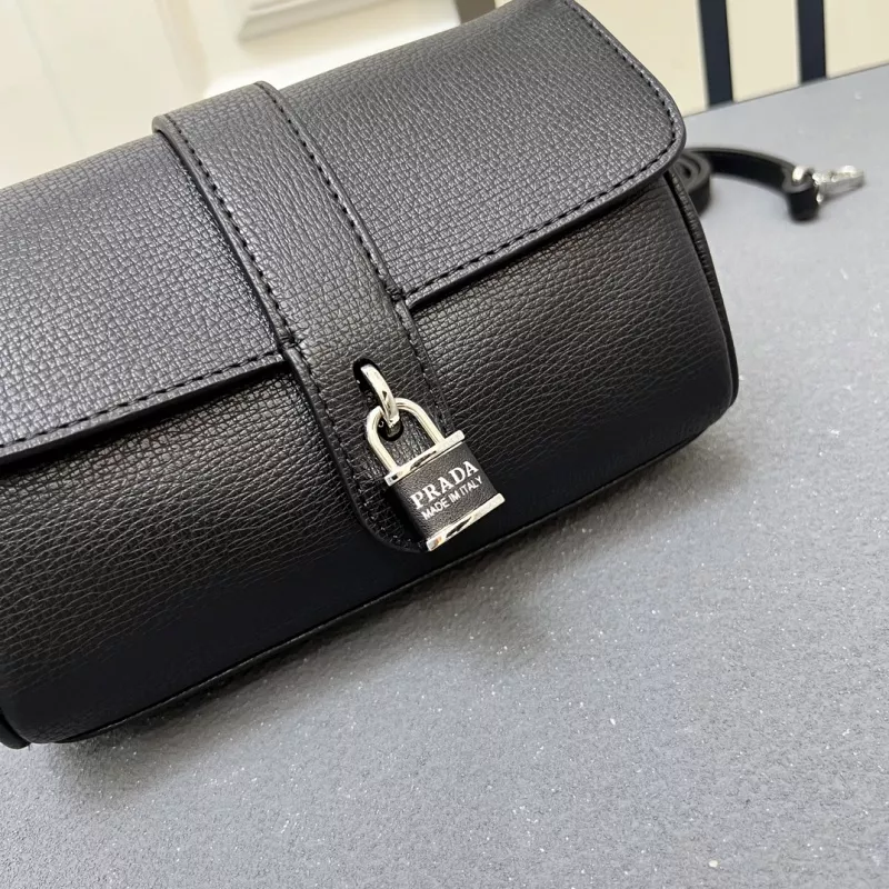 Unique 7529 Prada AAA Quality Shoulder Bags For Women