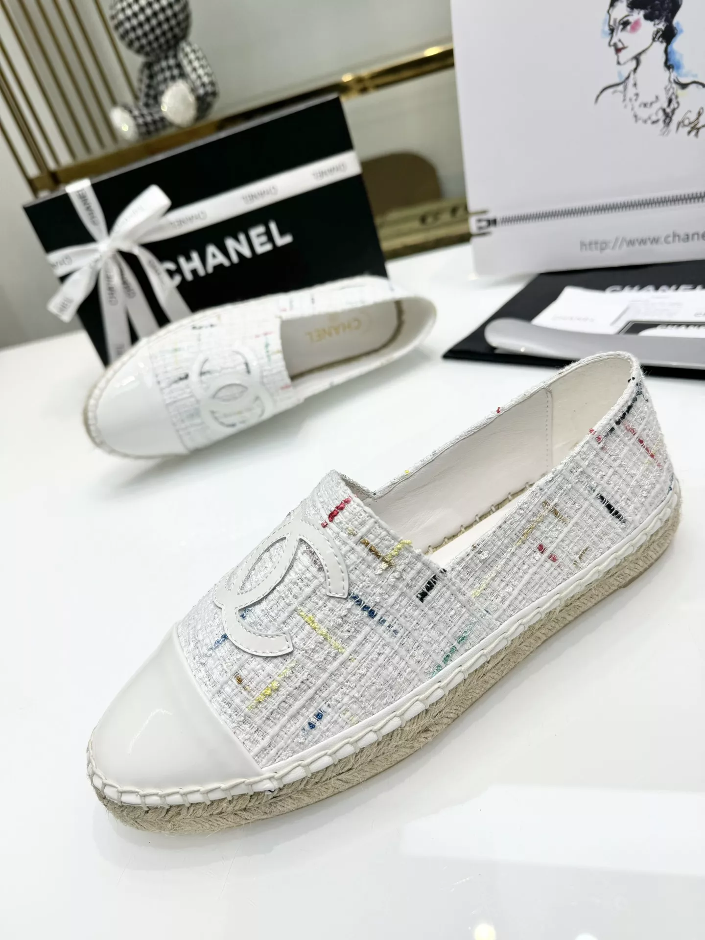 Unique 7674 Chanel Flat Shoes For Women