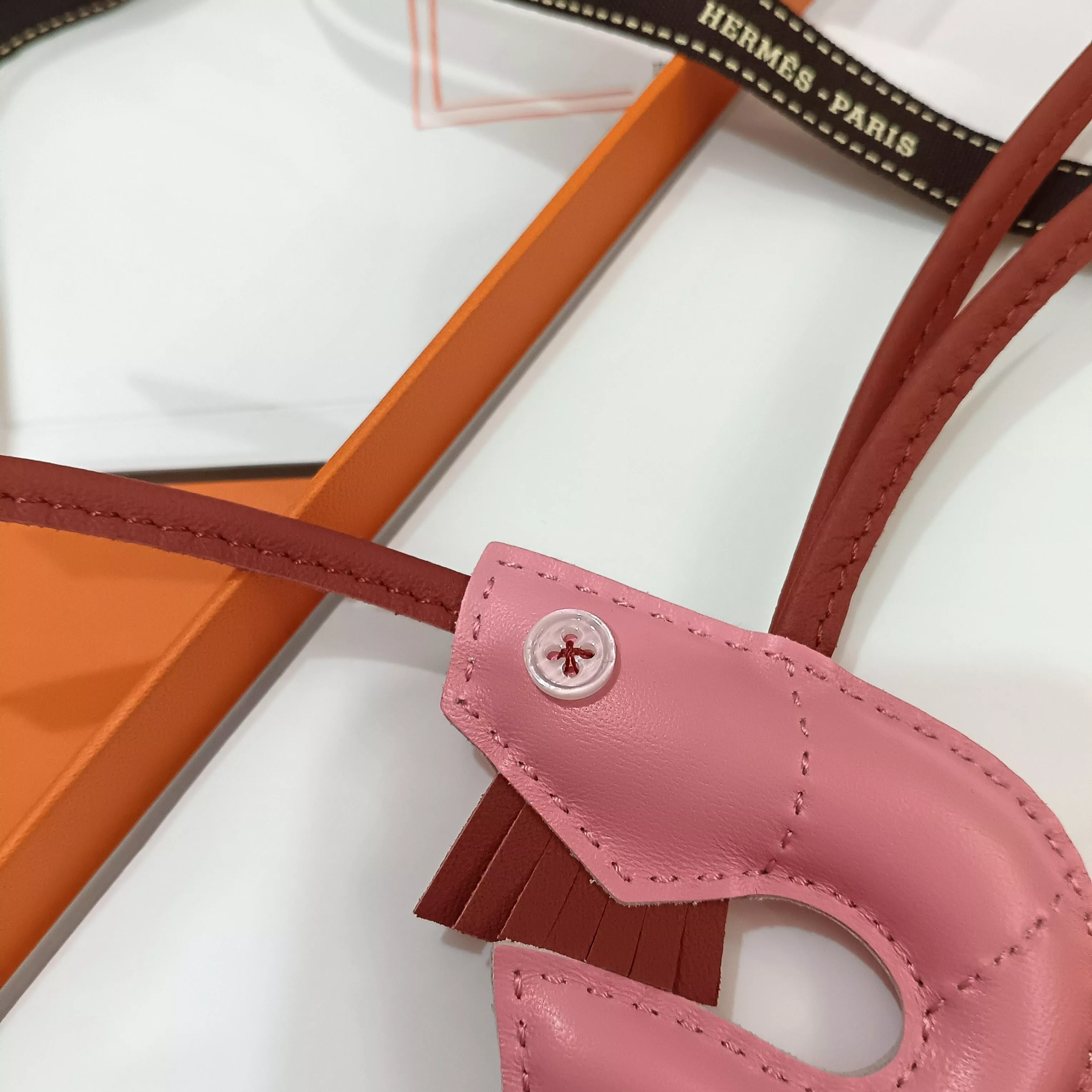 Unique 7834 Hermes Key Holder And Bag Buckle