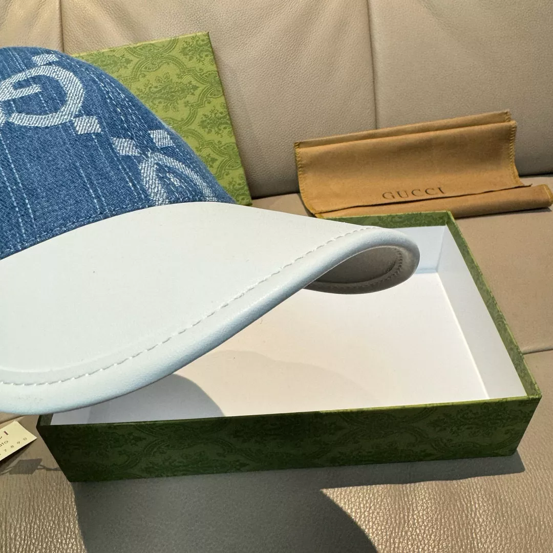 Unique 7913 Gucci Caps