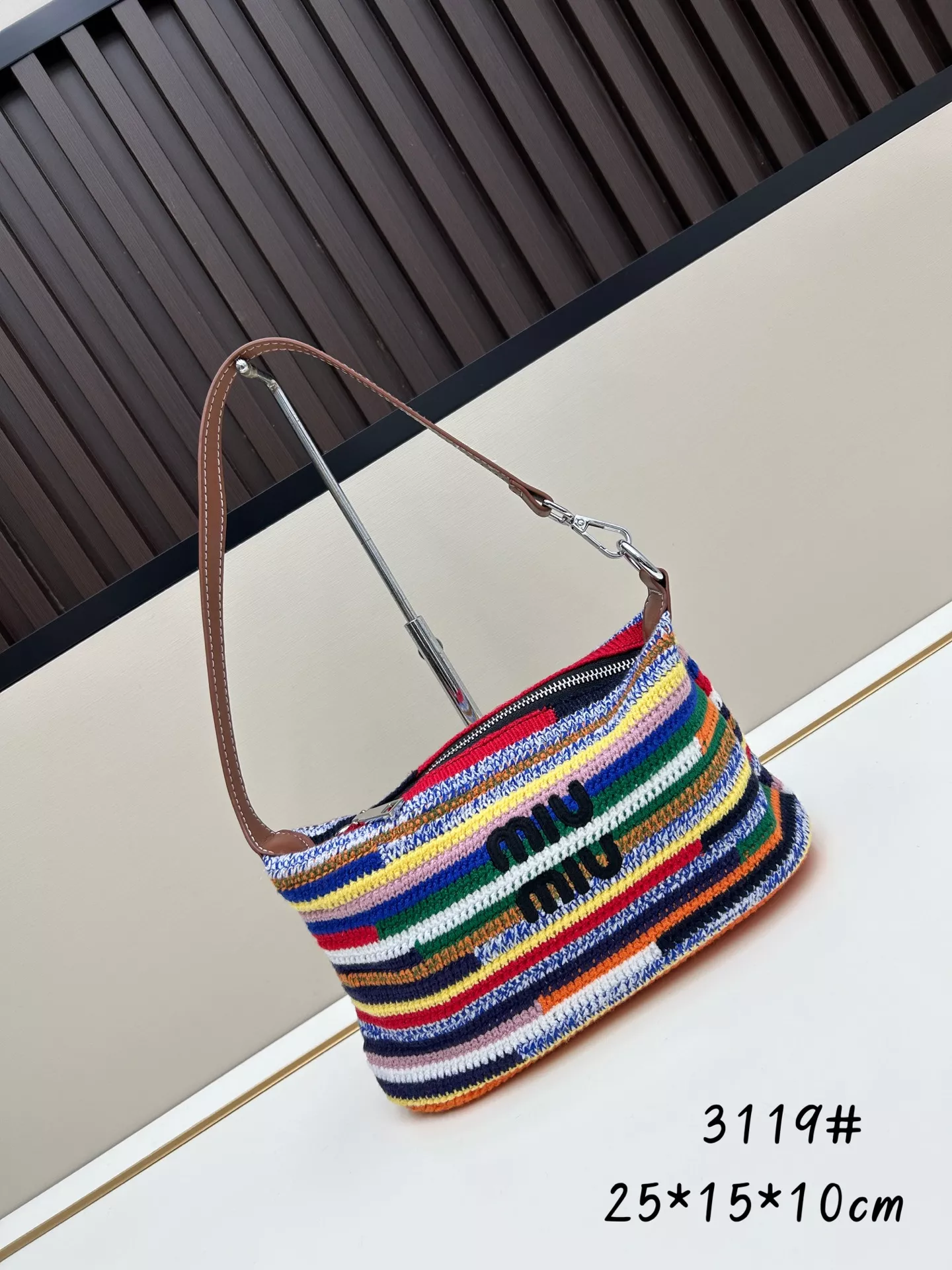 Unique 8011 MIU MIU AAA Quality Shoulder Bags For Women