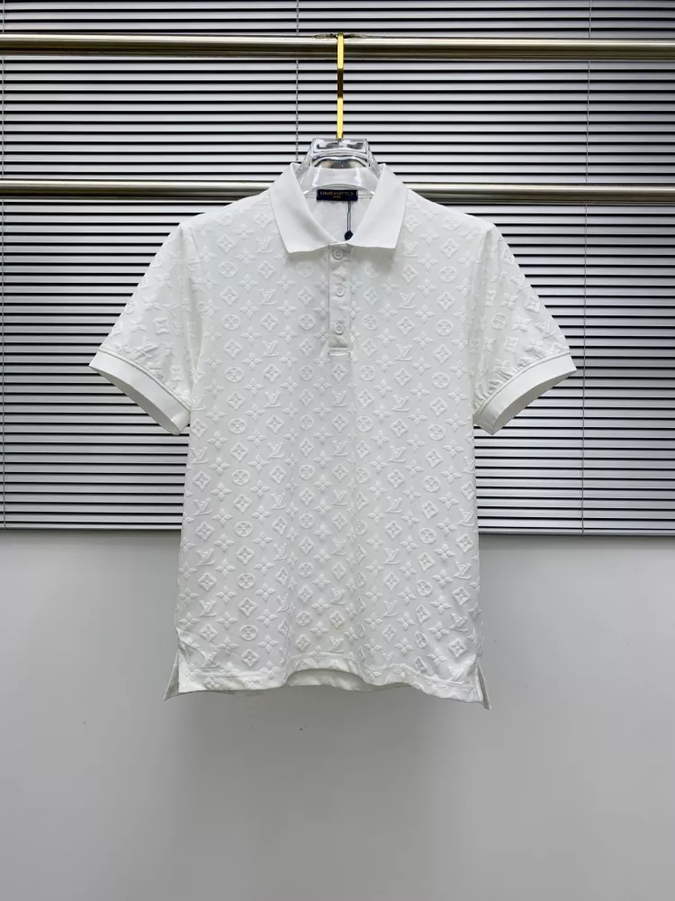Unique 8132 Louis Vuitton LV T-Shirts Short Sleeved For Men