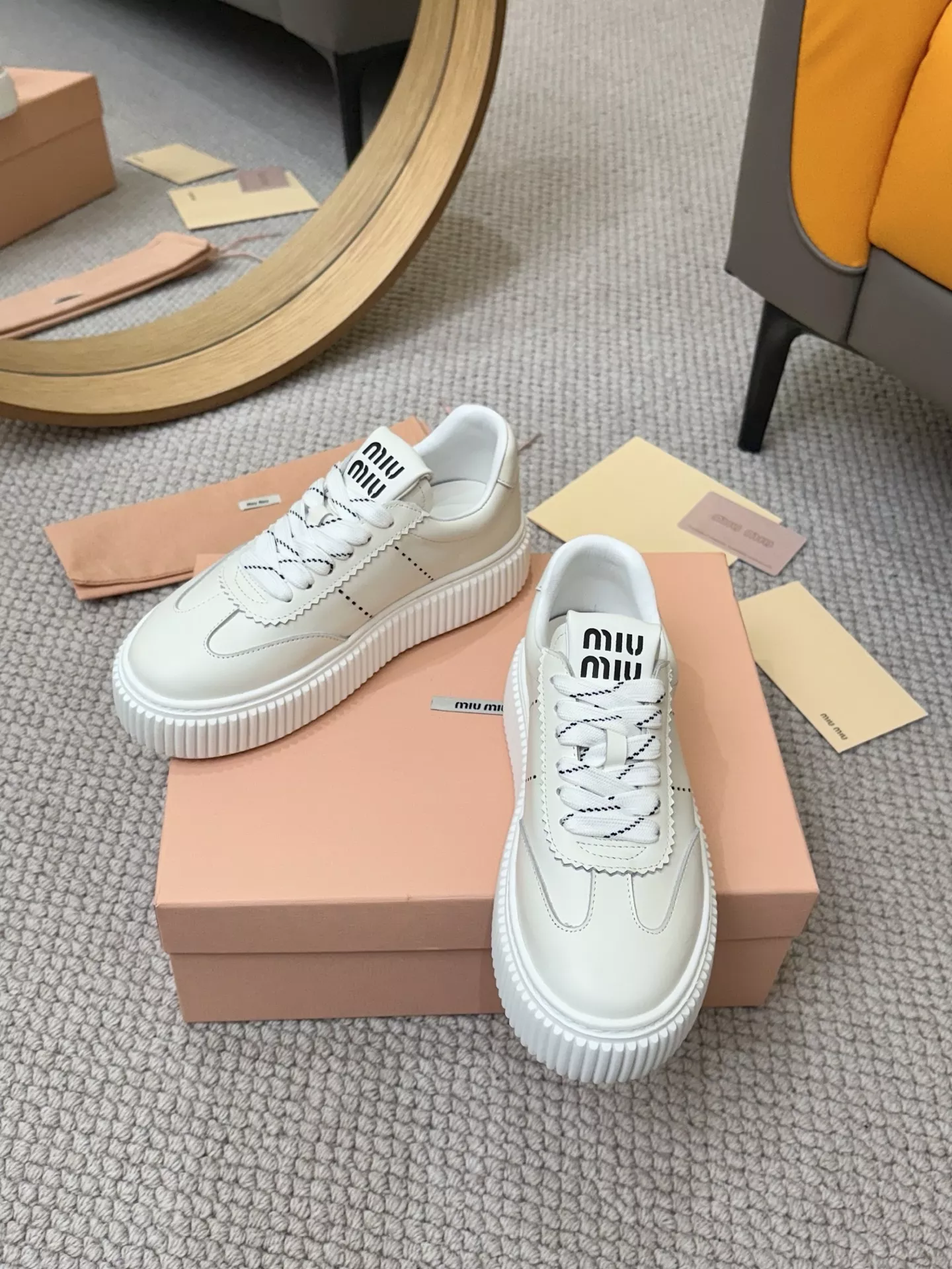 Unique 8201 MIU MIU Casual Shoes For Women