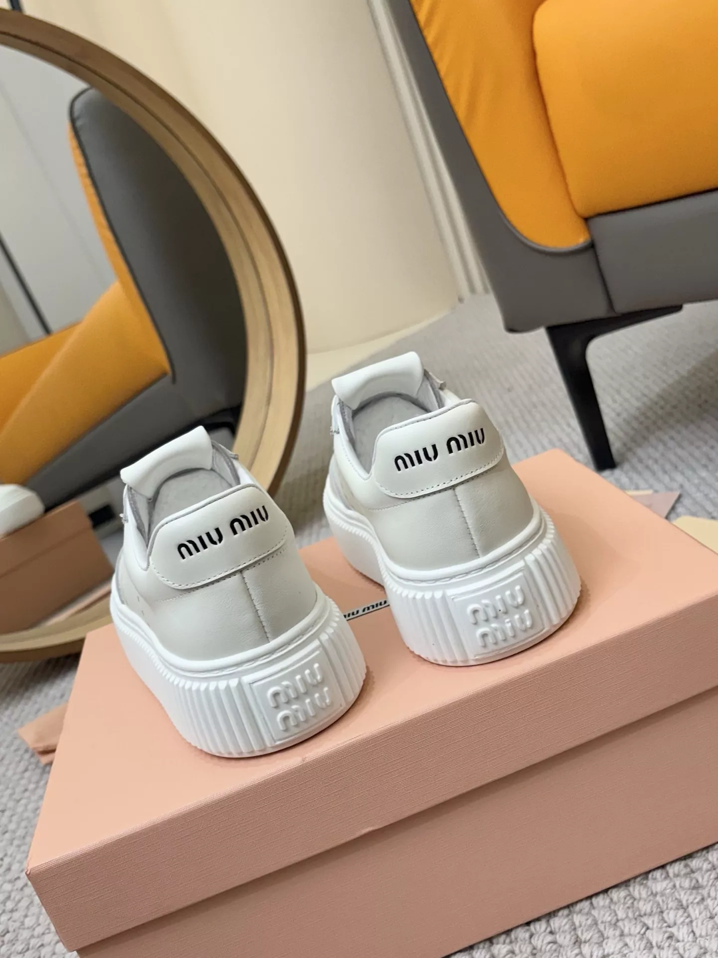 Unique 8201 MIU MIU Casual Shoes For Women