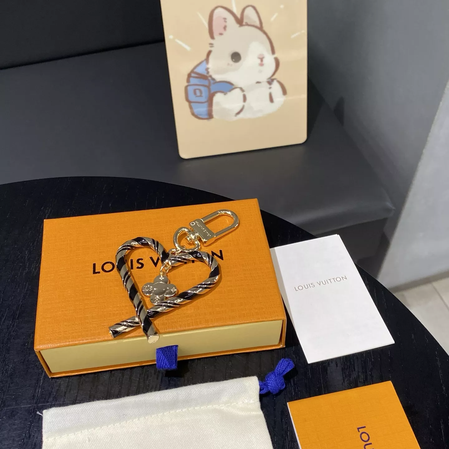 Unique 8214 Louis Vuitton LV Key Holder And Bag Buckle