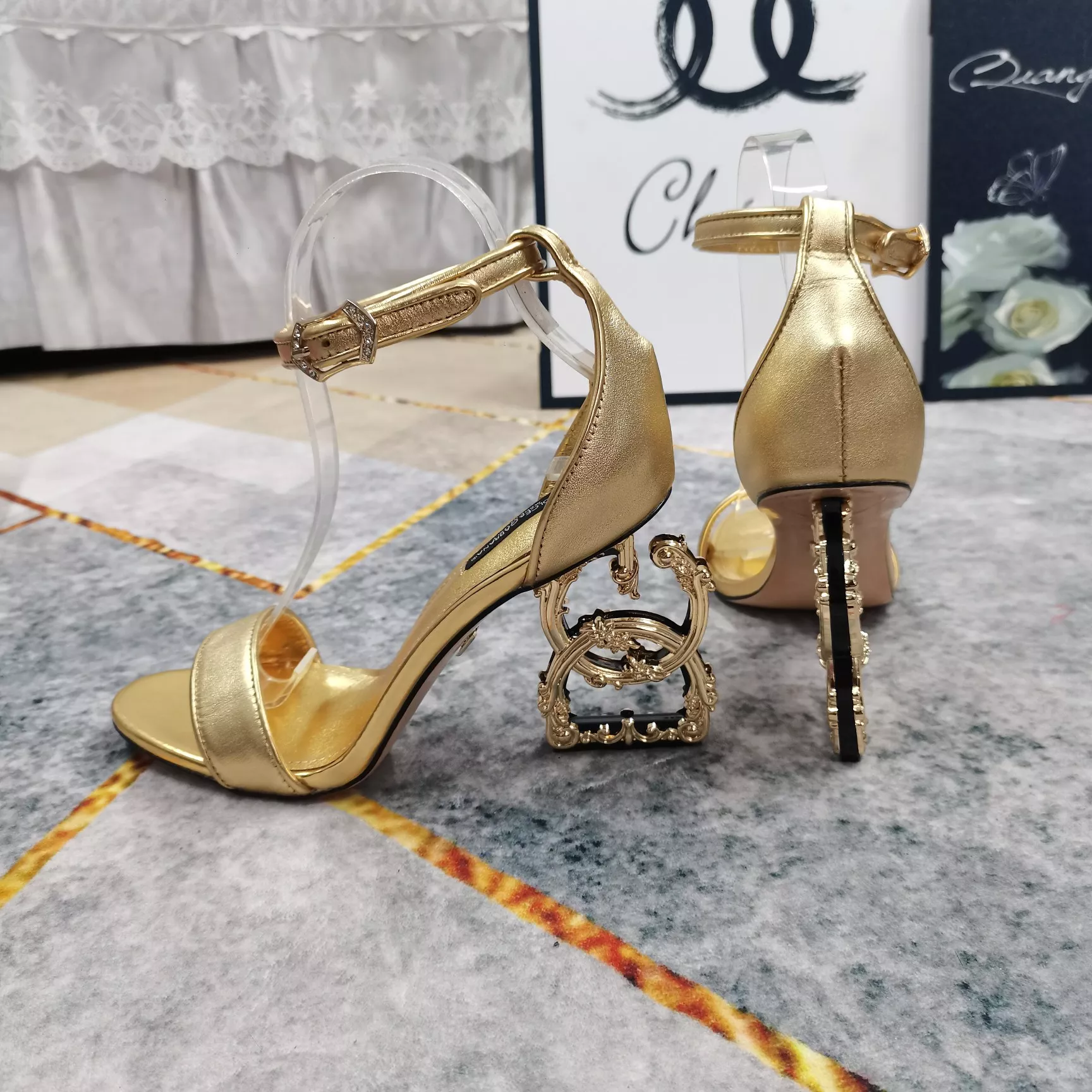 Unique 828 Dolce & Gabbana D&G Sandal For Women