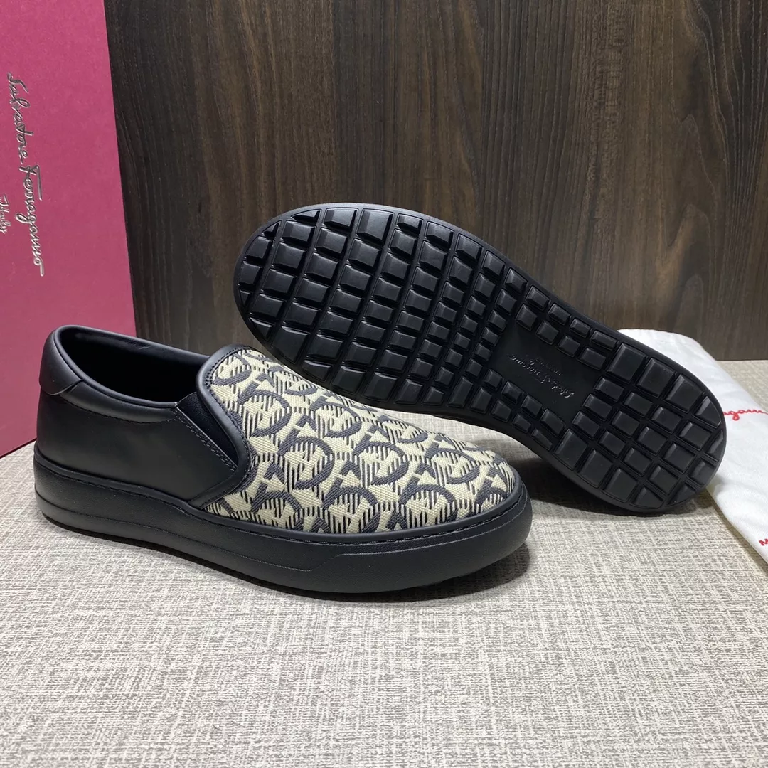 Unique 844 Salvatore Ferragamo Casual Shoes For Men