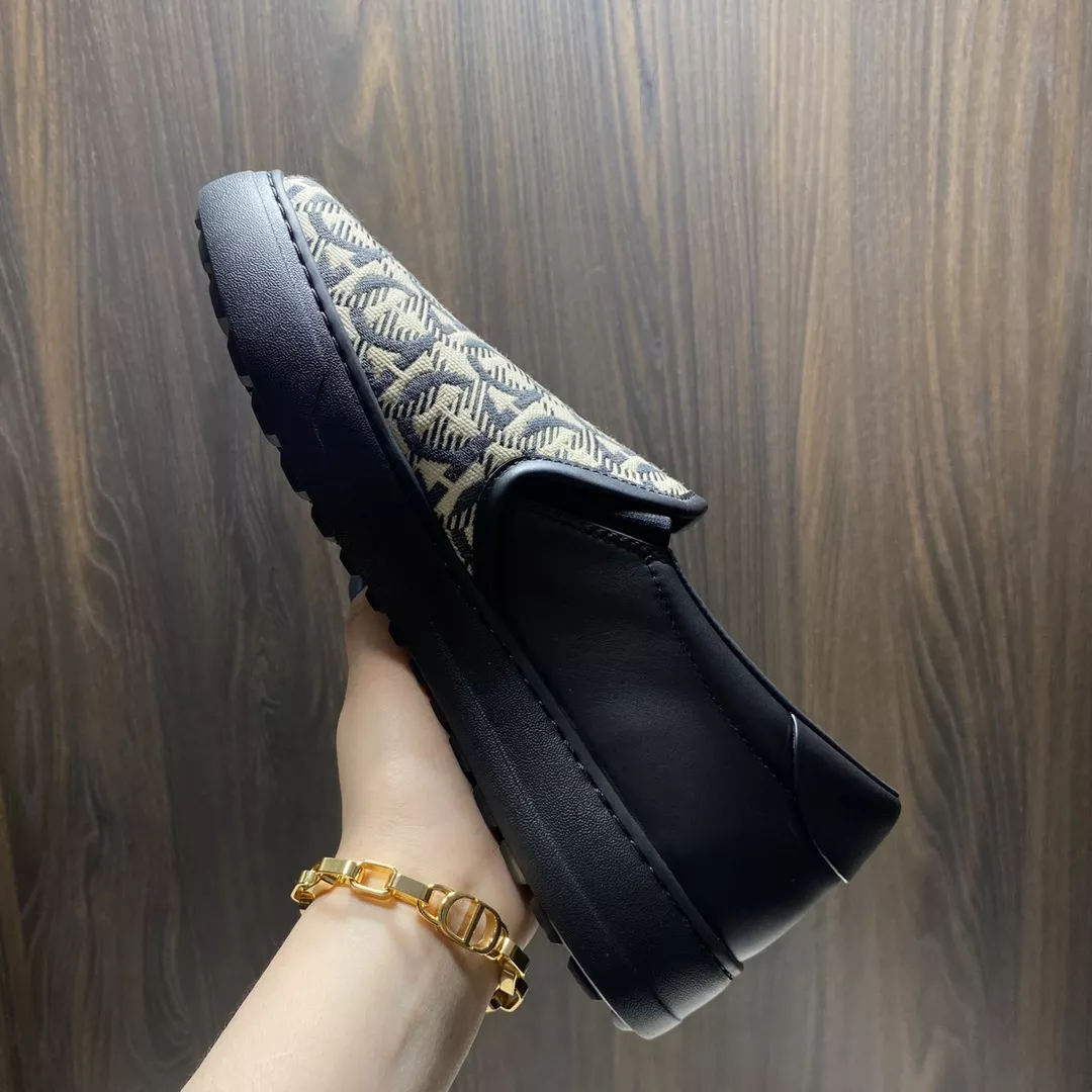 Unique 844 Salvatore Ferragamo Casual Shoes For Men