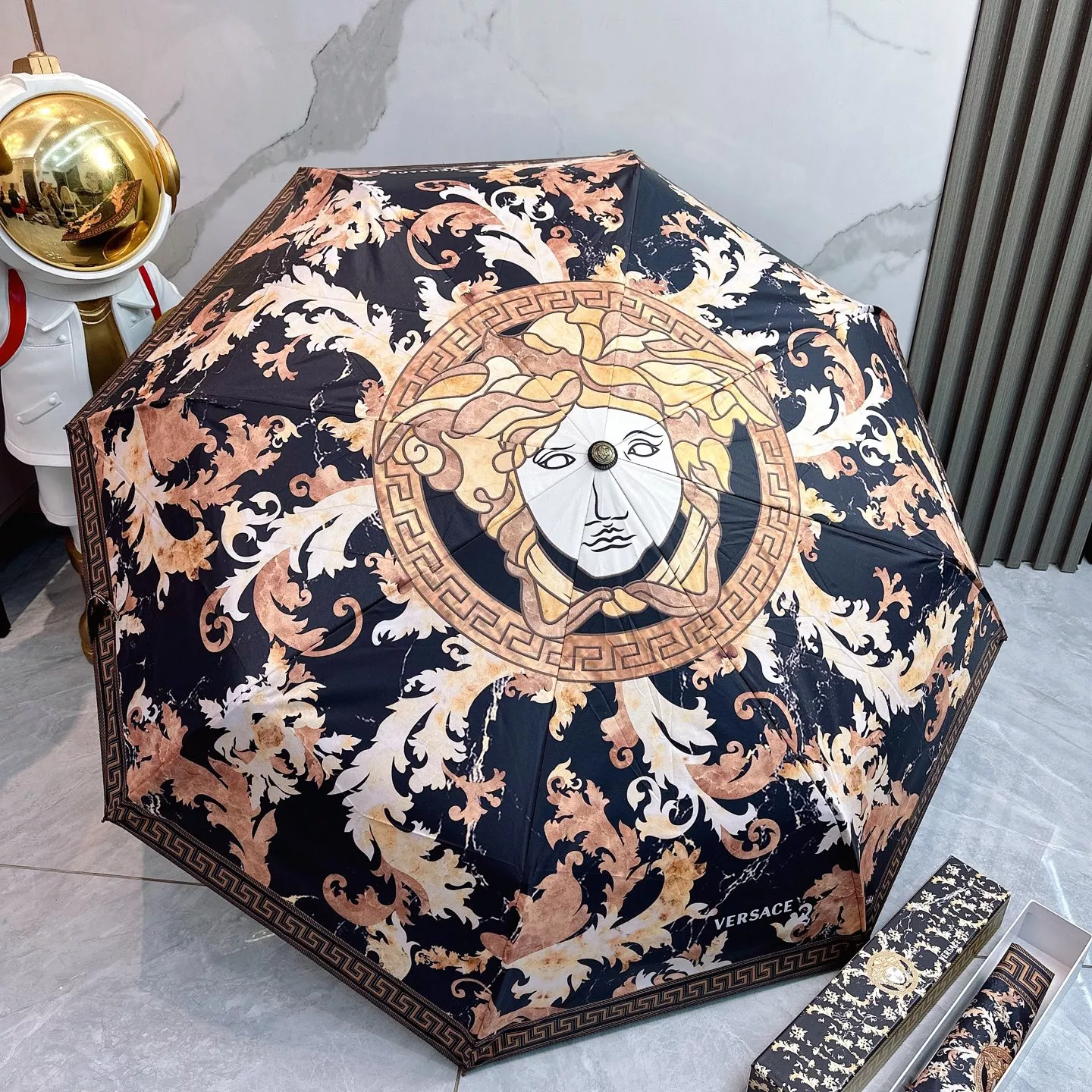 Unique 8804 Versace Umbrellas