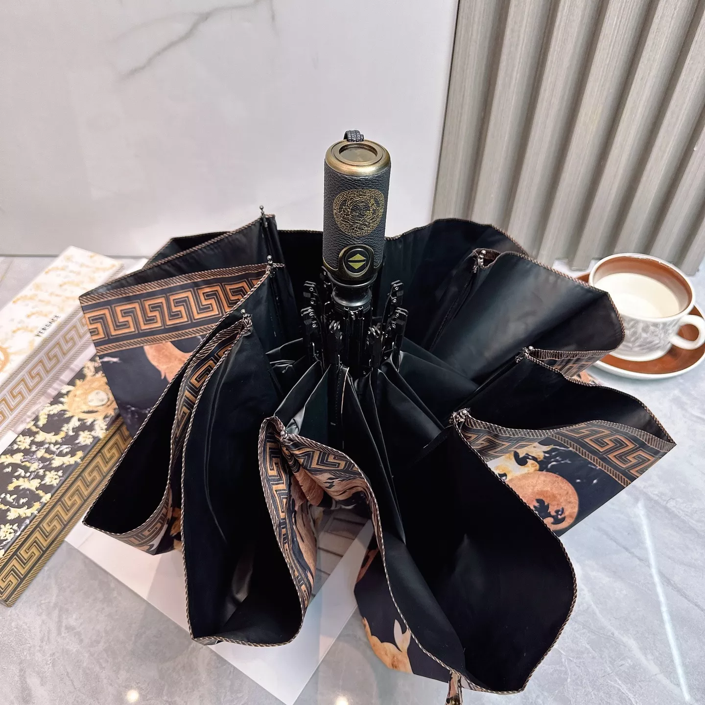 Unique 8804 Versace Umbrellas