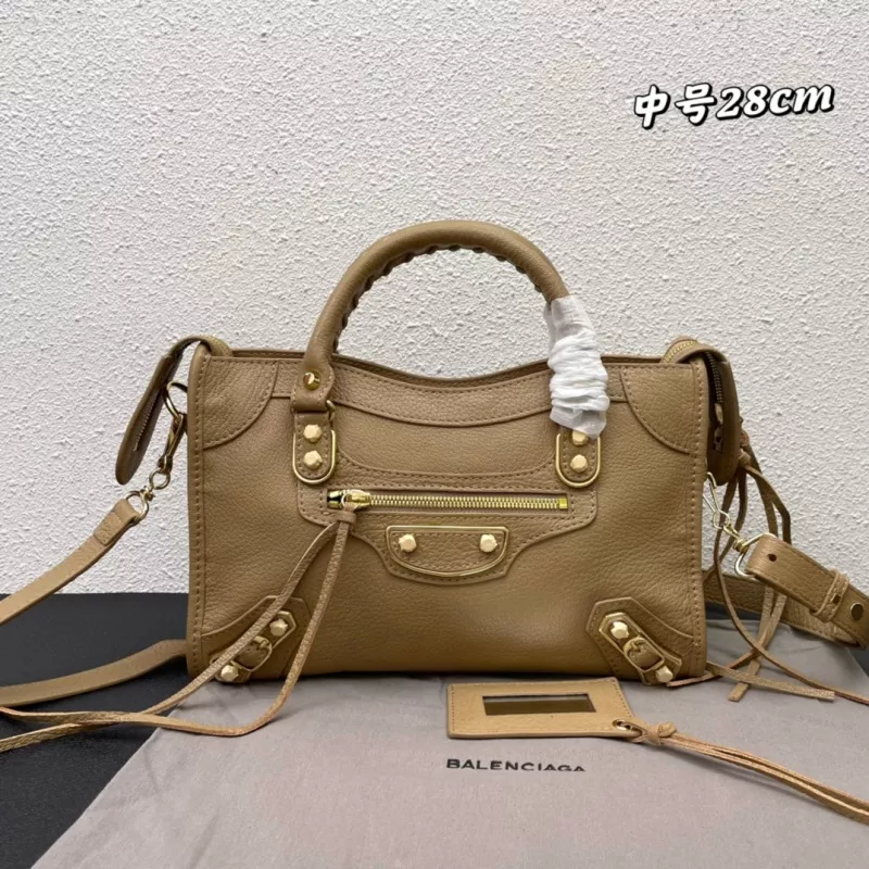 Unique 8867 Balenciaga AAA Quality Handbags For Women