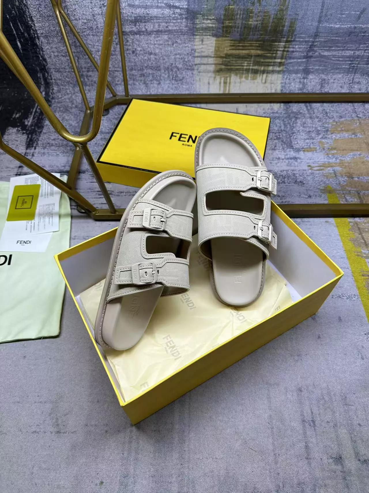 Unique 8871 Fendi Slippers For Women