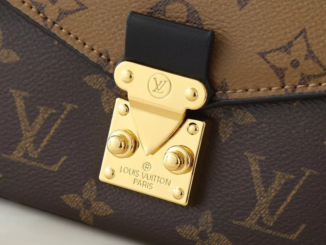 Unique 889 Louis Vuitton Messenger Bag For Women