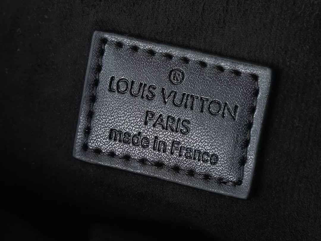 Unique 889 Louis Vuitton Messenger Bag For Women
