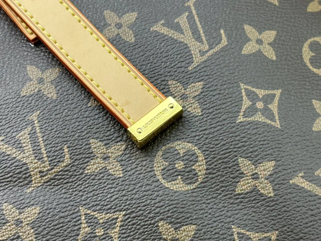 Unique 8916 Louis Vuitton AAA Quality Shoulder Bags For Women
