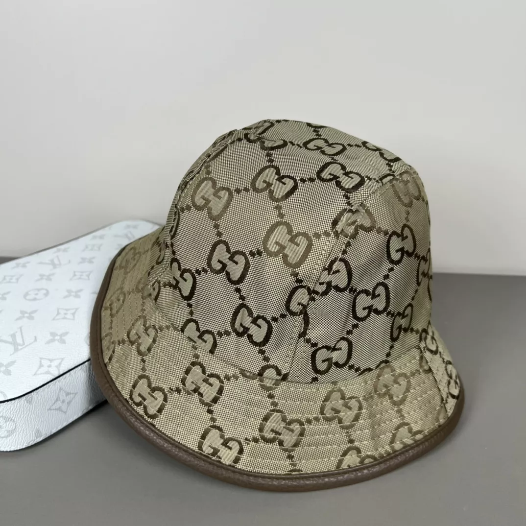 Unique 8957 Gucci Caps