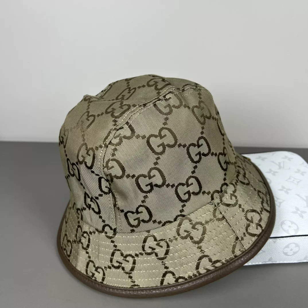 Unique 8957 Gucci Caps
