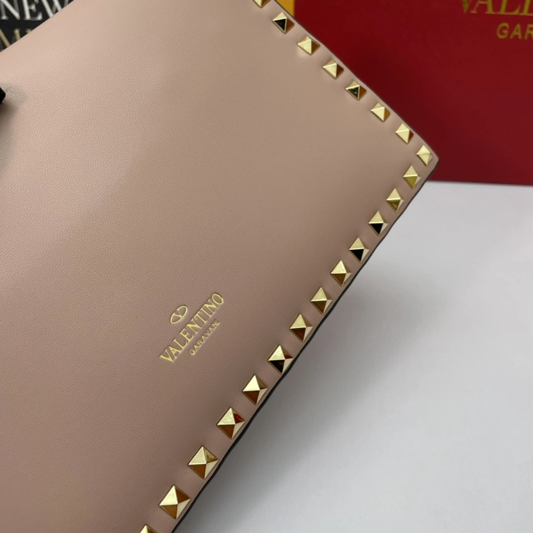Unique 9081 Valentino AAA Quality Messenger Bags For Women