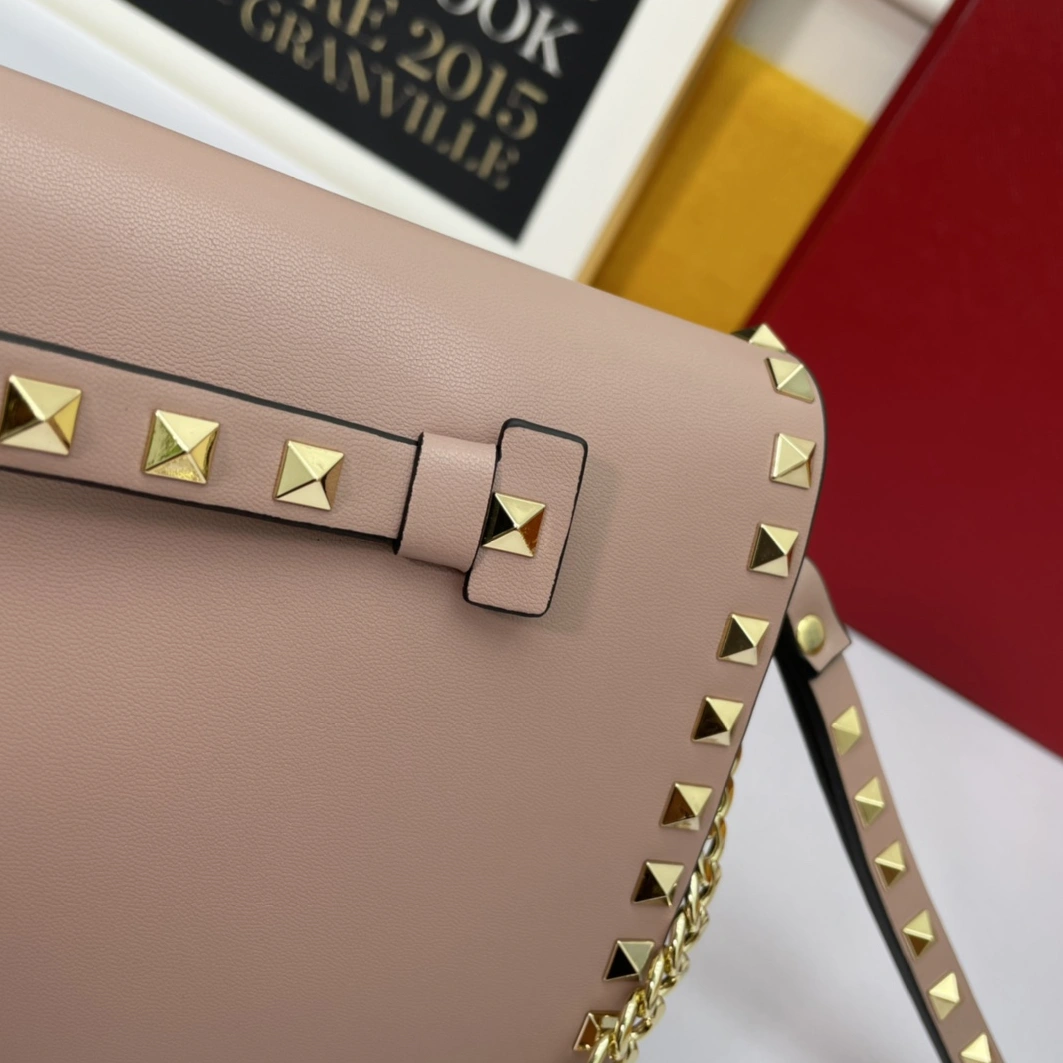 Unique 9081 Valentino AAA Quality Messenger Bags For Women