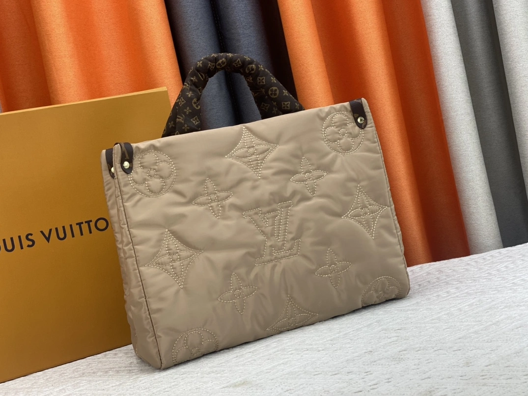 Unique 9261 Louis Vuitton AAA Quality Tote-Handbags For Women