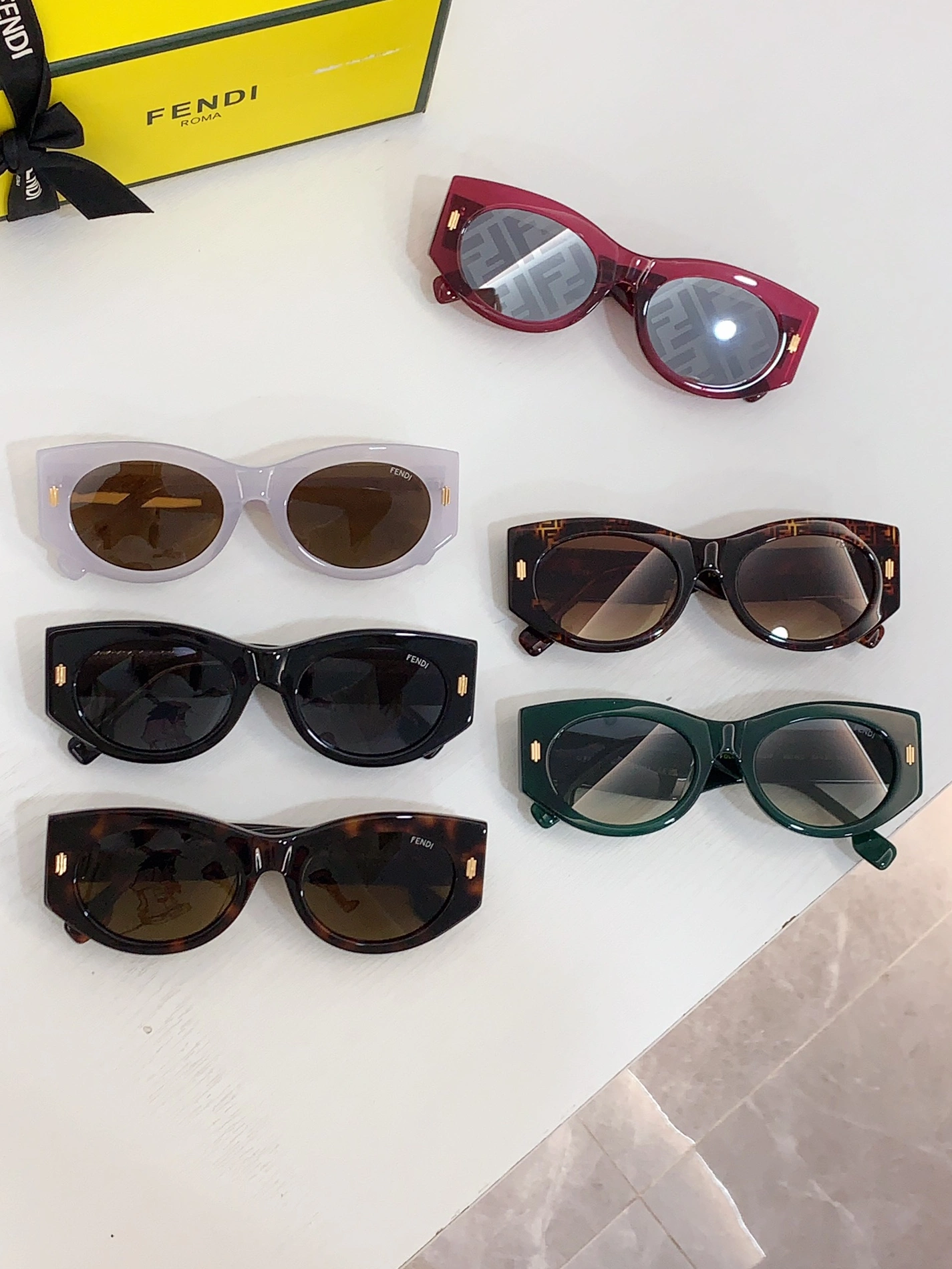 Unique 9518 Fendi AAA Quality Sunglasses