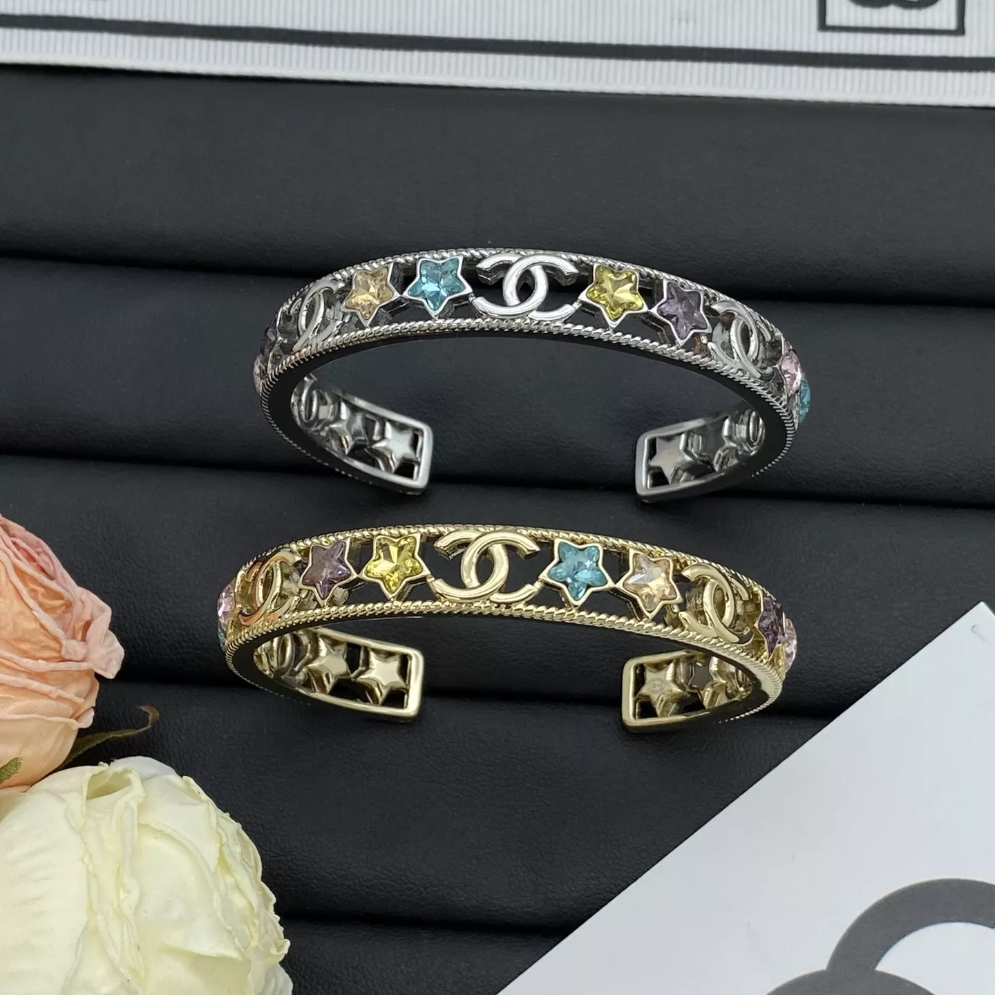 Unique 9584 Chanel Bracelets