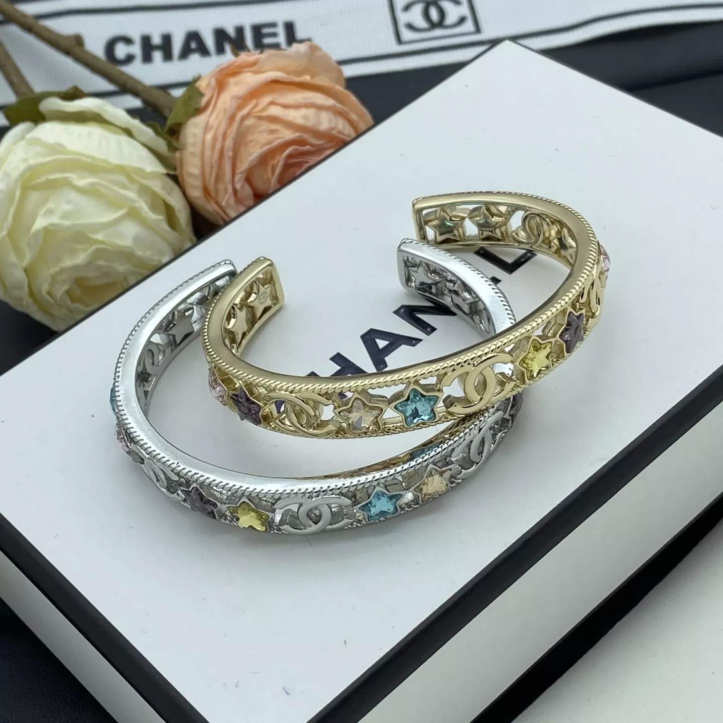 Unique 9584 Chanel Bracelets