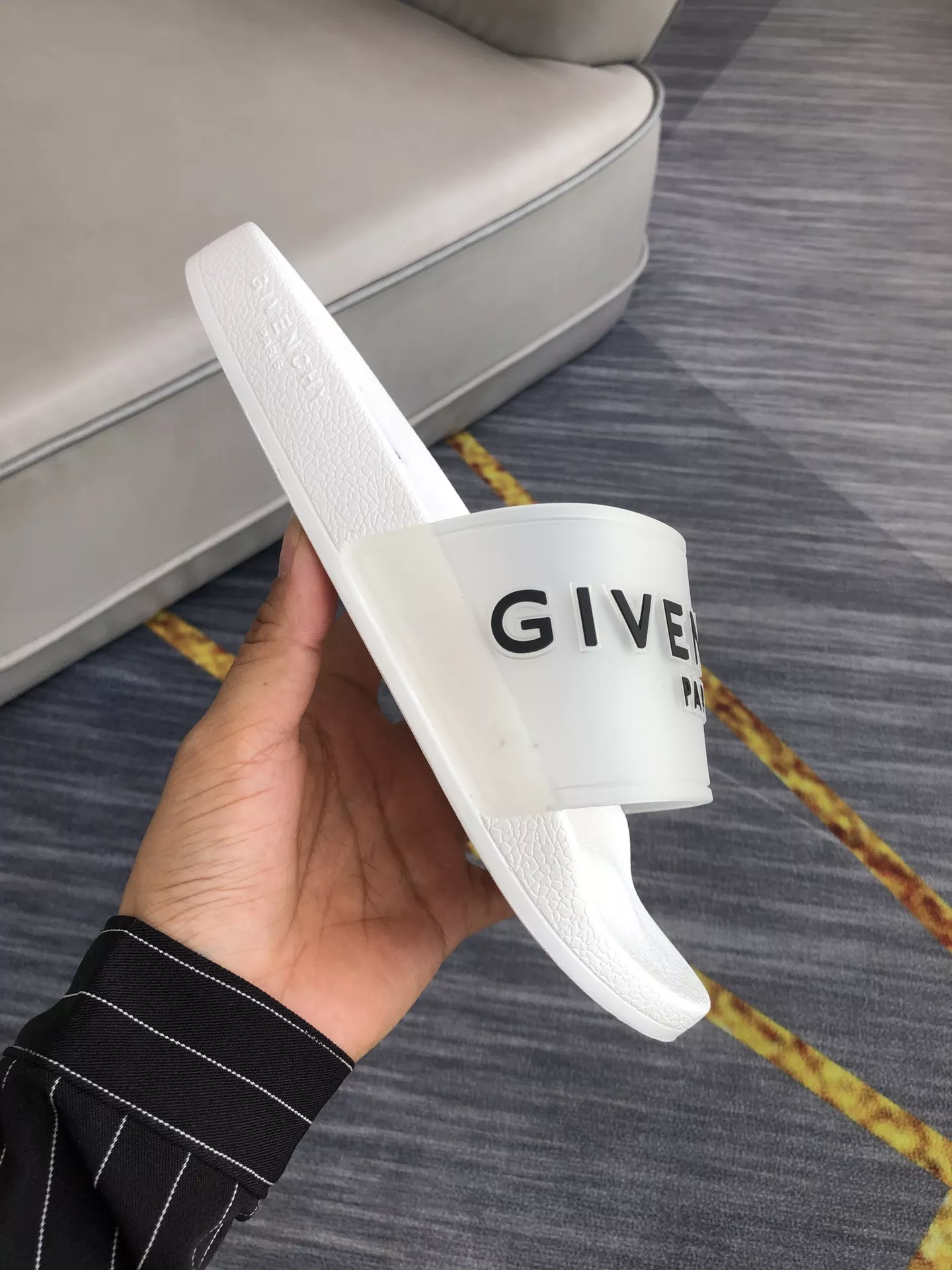 Unique 9586 Givenchy Slippers For Women