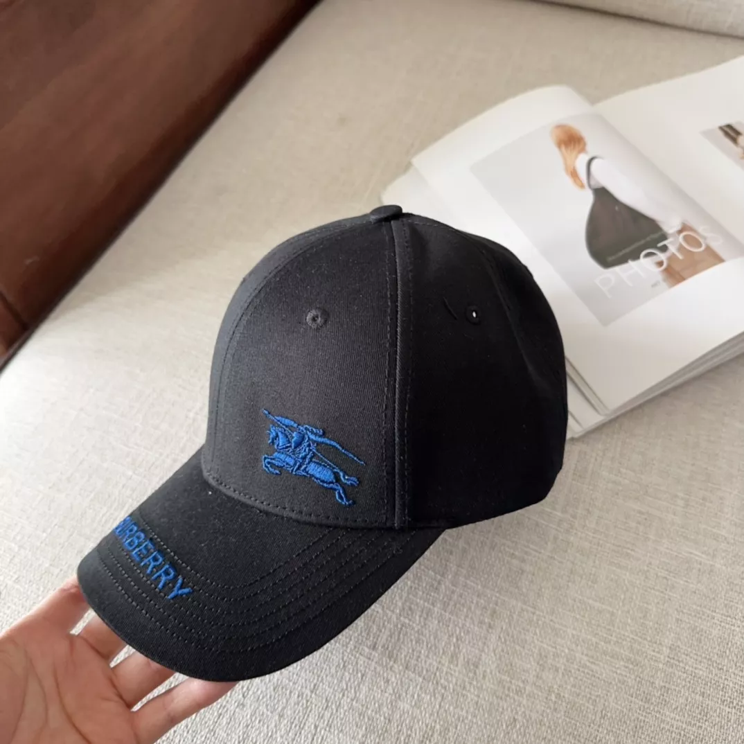 Unique 9588 Burberry Caps