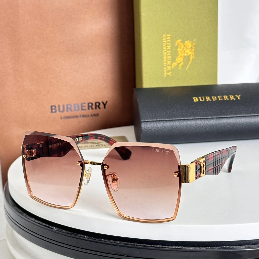Unique 9672 Burberry AAA Quality Sunglasses