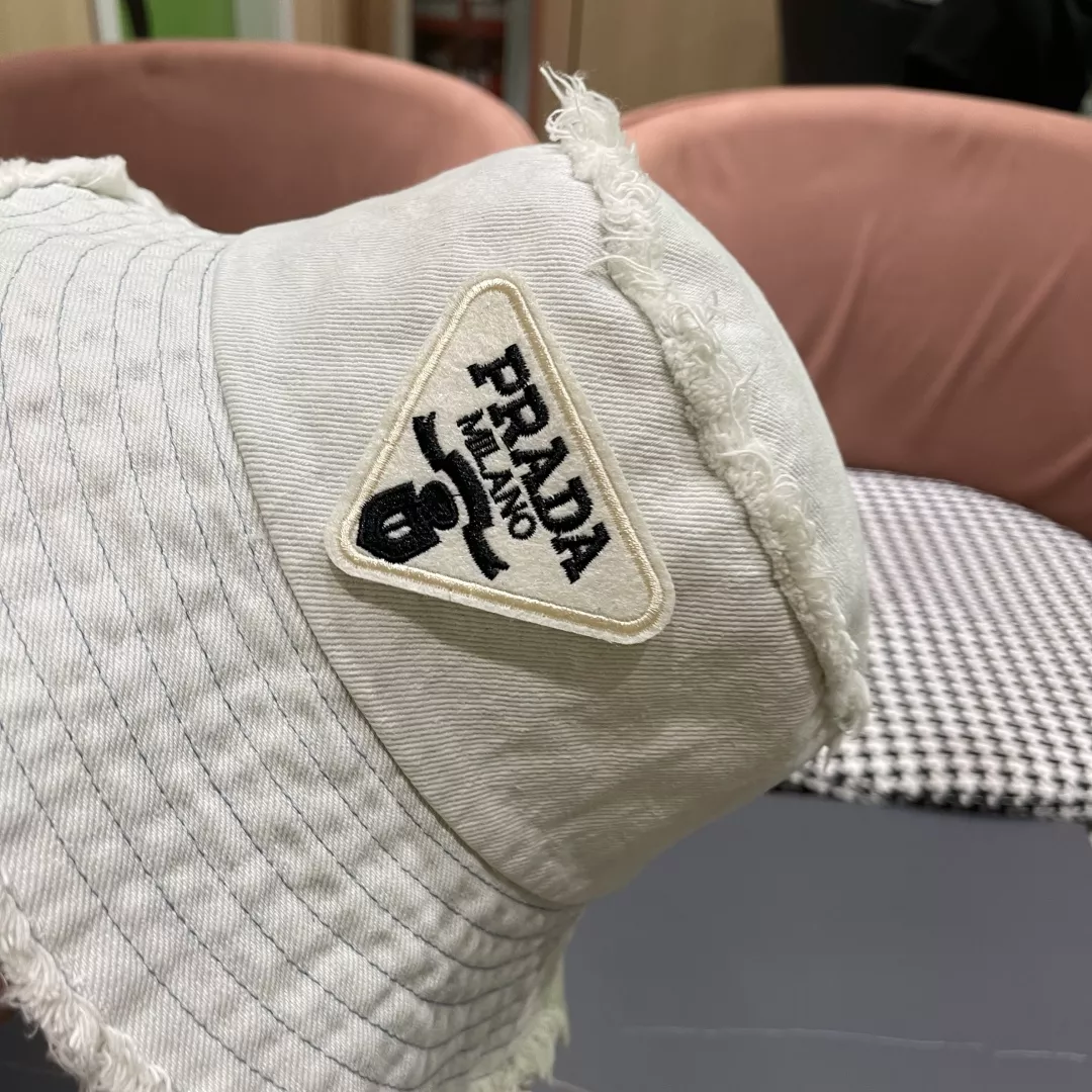Unique 9698 Prada Caps