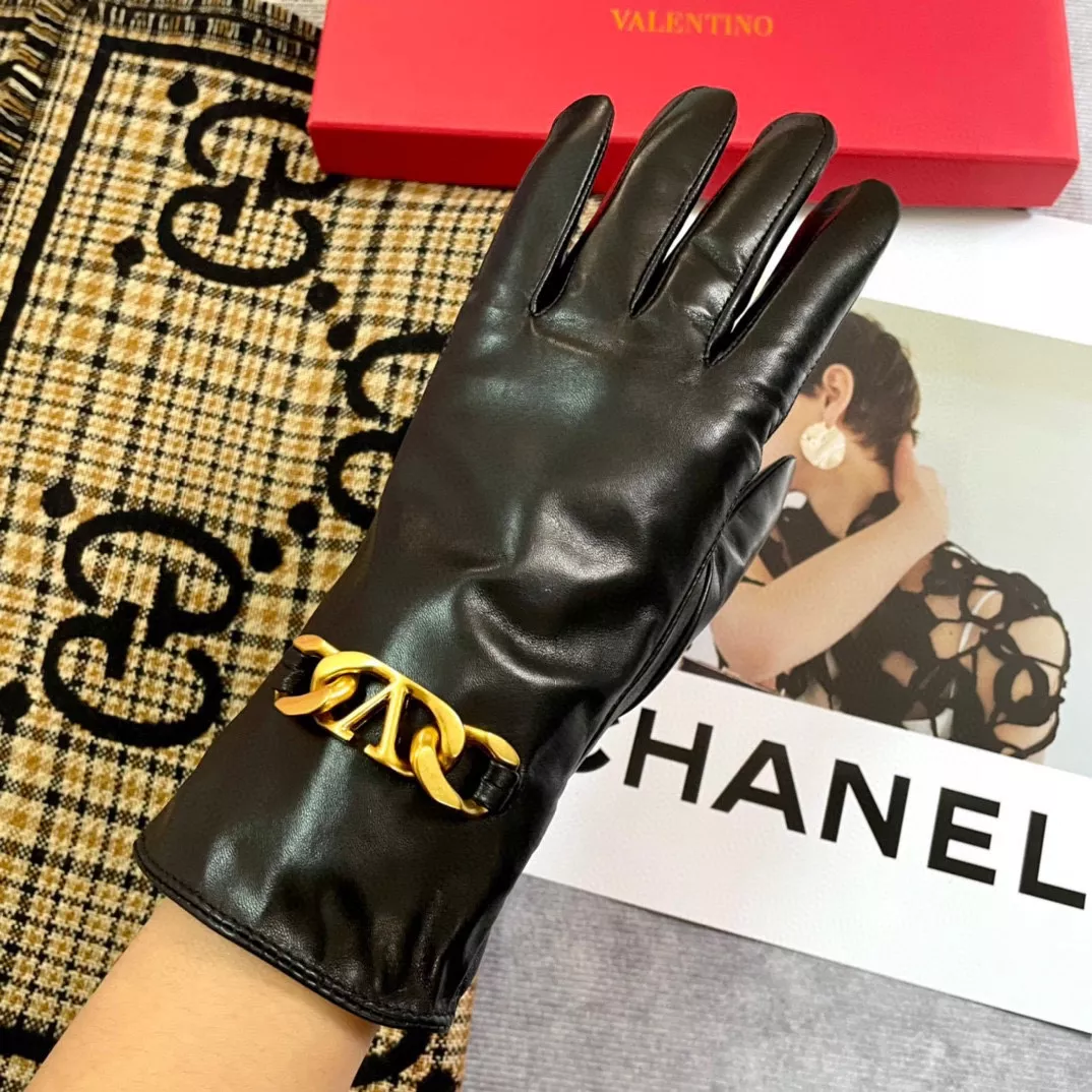 Unique 9754 Valentino Gloves For Women