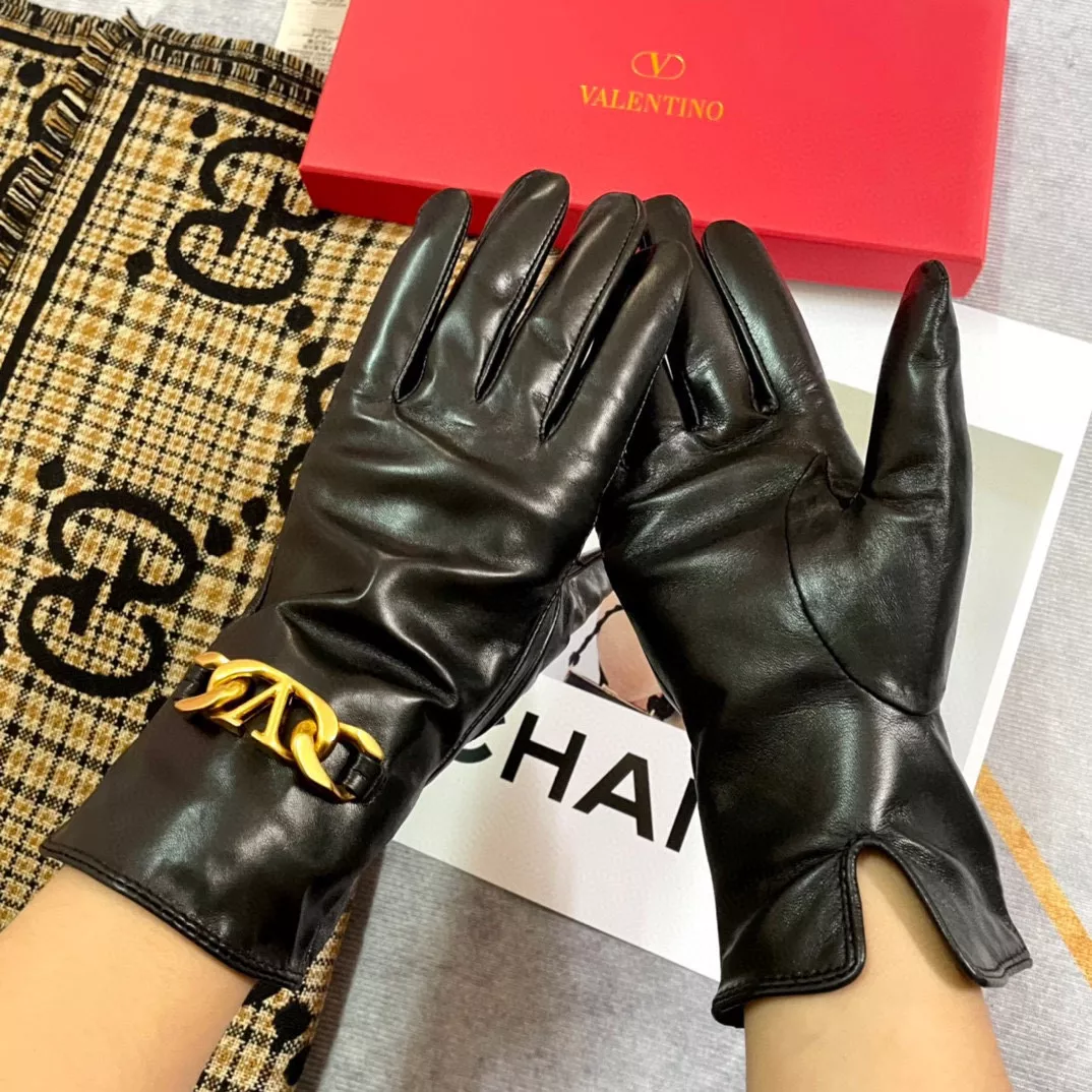 Unique 9754 Valentino Gloves For Women
