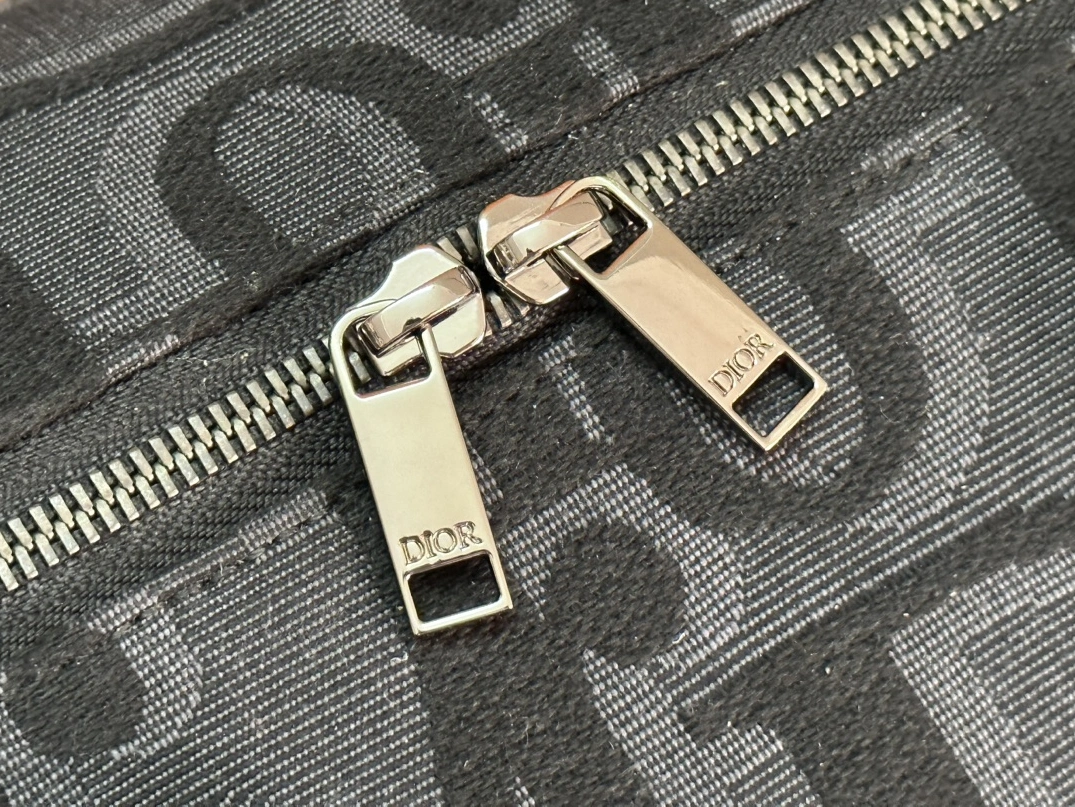 UrbanStyle 1176 Christian Dior Travel Bags